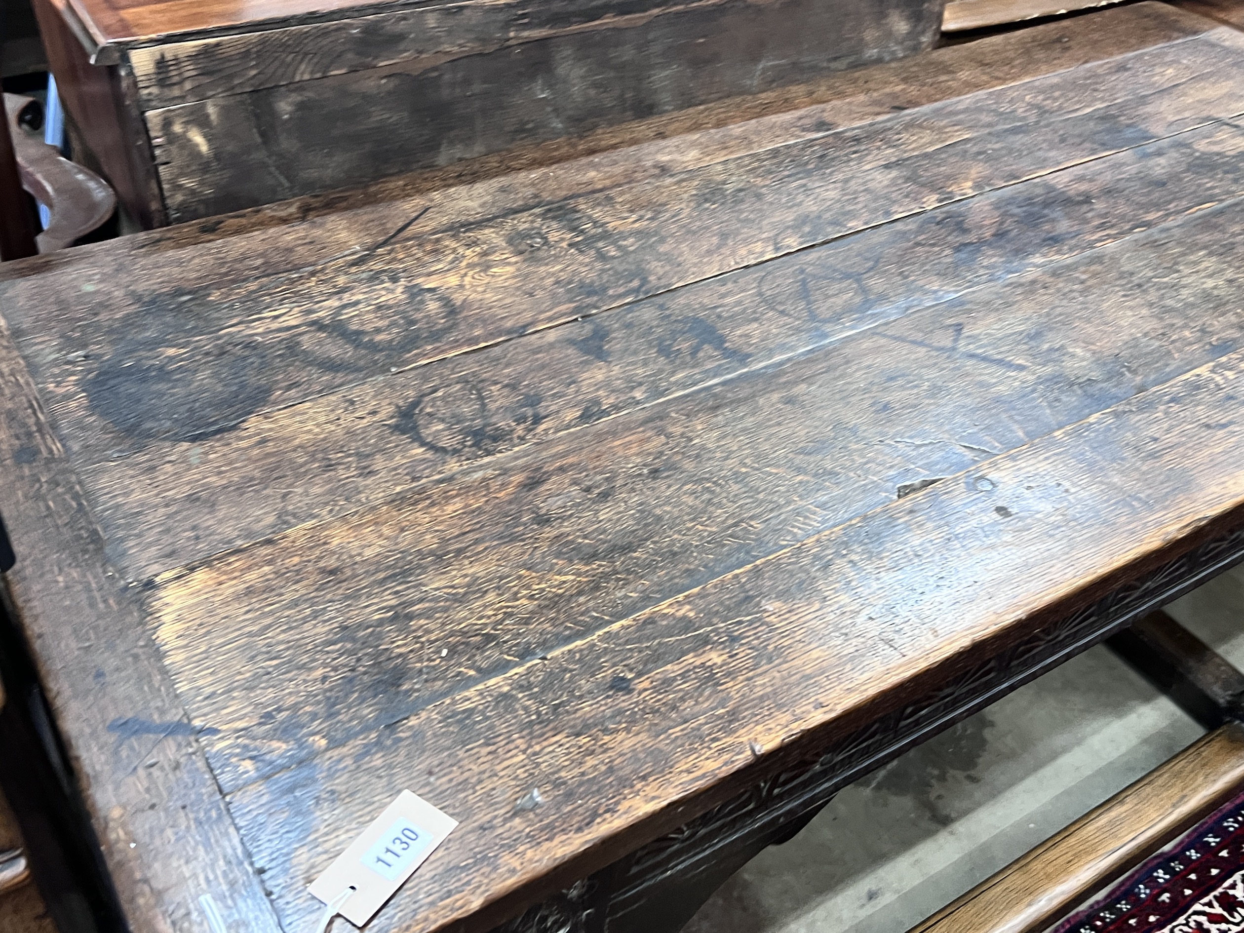 An 18th century style oak refectory table, length 152cm, depth 71cm, height 77cm